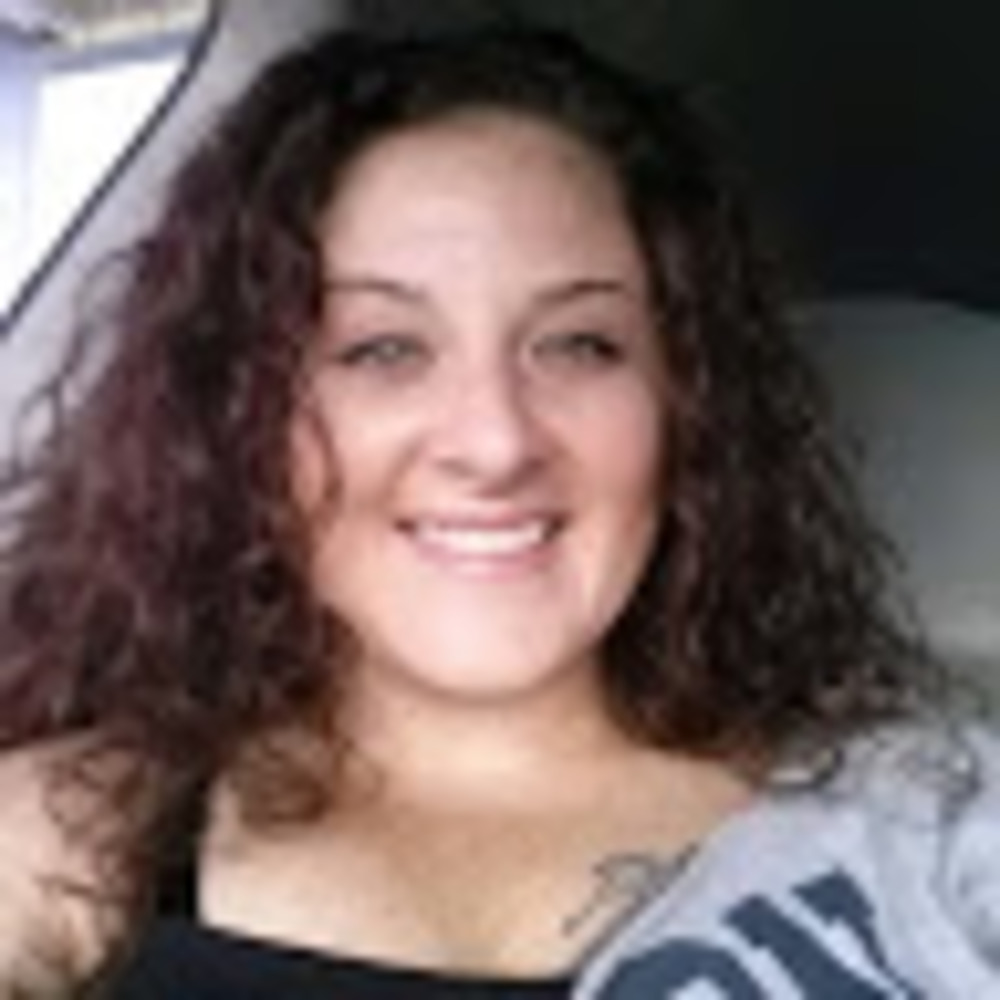 Meet your Posher, Laci